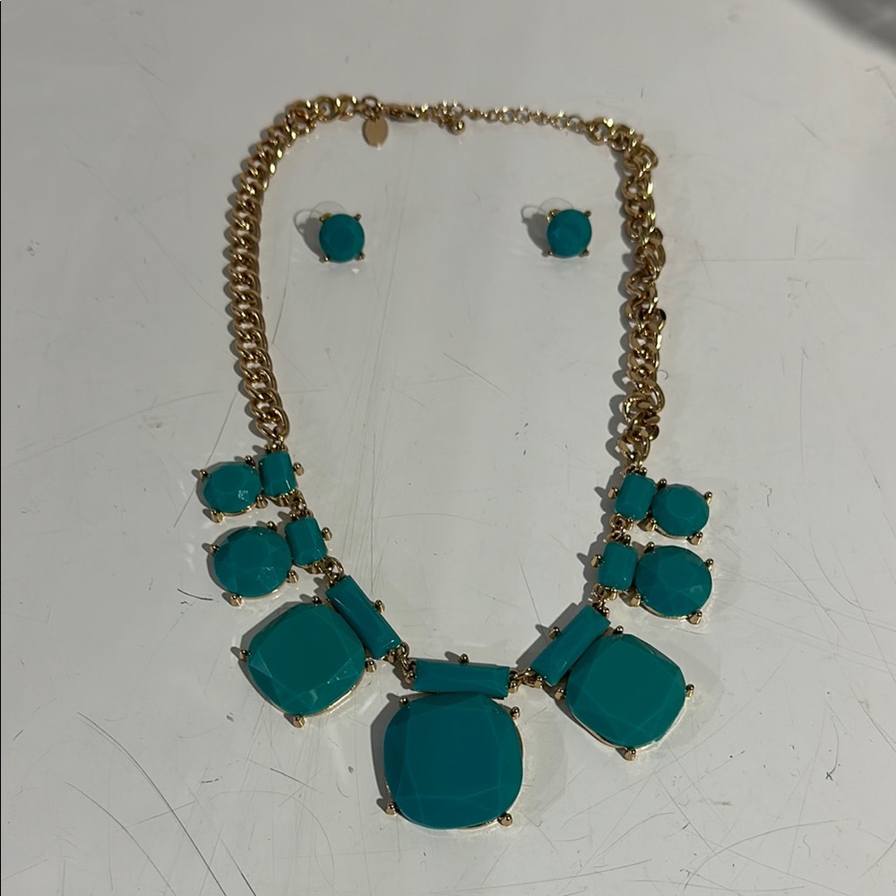Elegant Gold and Teal Necklace and Earring Set